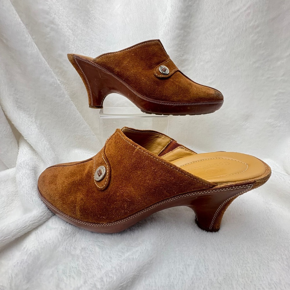 Cole Haan Womens Brown Suede Mule Clogs Brazil Button Detail Heels Size 7.5 B